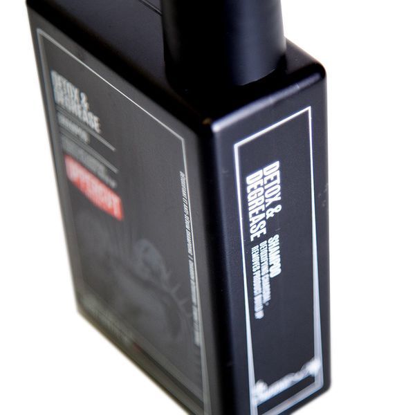 Мужской шампунь для глубокой очистки Uppercut Deluxe Detox and Degrease Shampoo 240 мл 817891024820 фото
