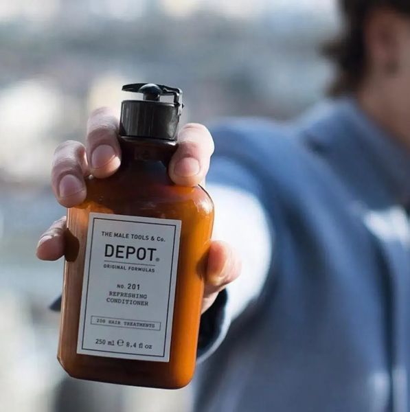 Чоловічий кондиціонер для волосся освіжаючий Depot 201 Refreshing Conditioner 250 мл 0608261 фото
