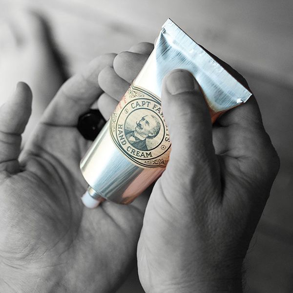 Чоловічий крем для рук Captain Fawcett Expedition Reserve Hand Cream 90 г F5591 фото
