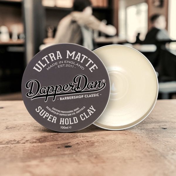 Матова глина для укладання волосся Dapper Dan Ultra Matte Super Hold Clay 100 мл 732068047283 фото